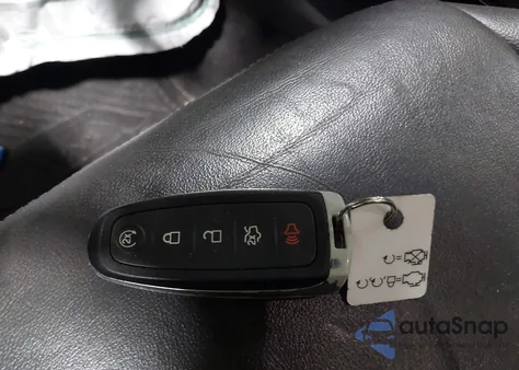 2017 Ford C-Max Hybrid Titanium z USA, uszkodzony, nr VIN 1FADP5DU9HL105482